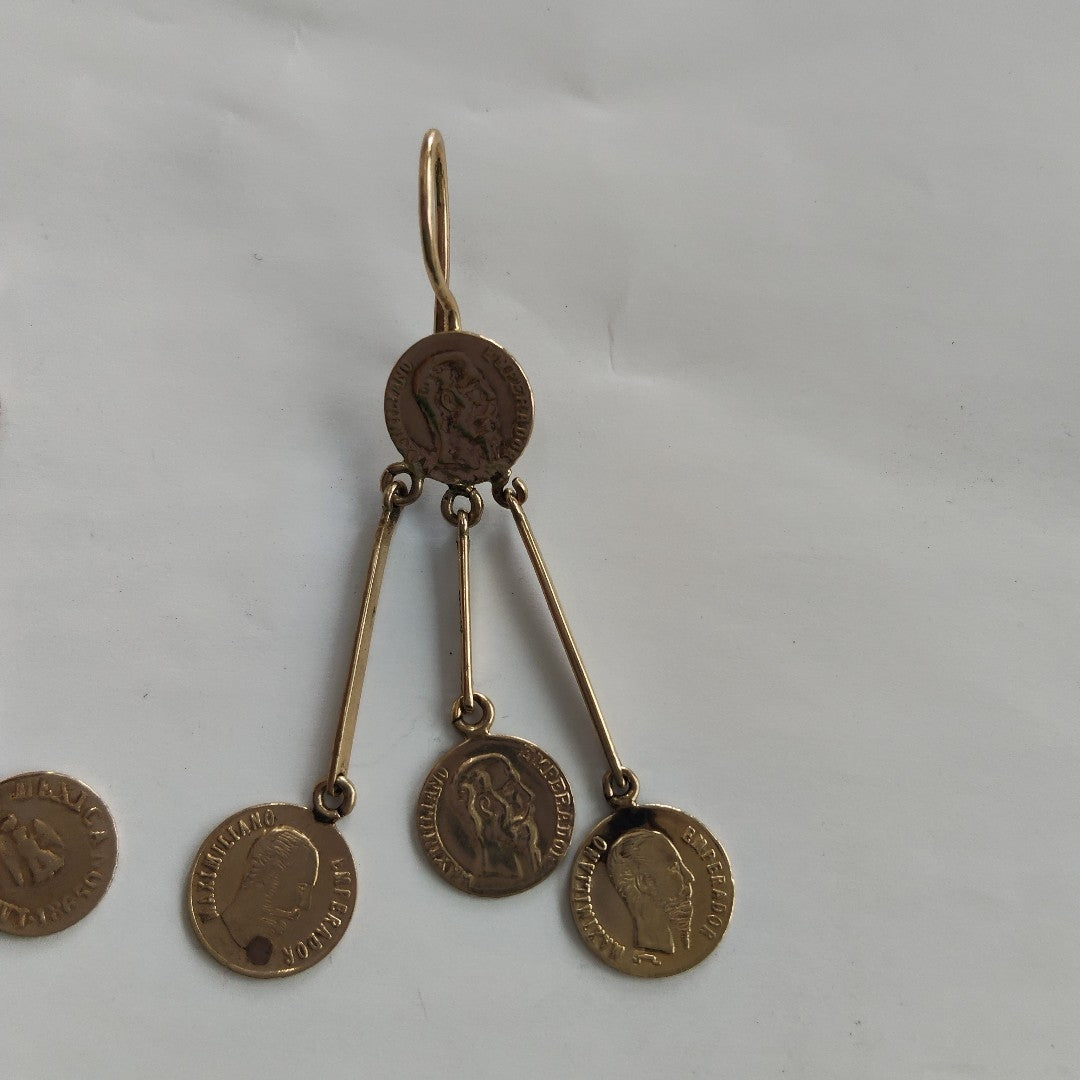 K1 5.2 GRMS 12 K IDENTIFICACIÓN ARETES PAR MATERIALES ORO CANTIDAD DE PI (SEMINUEVO)