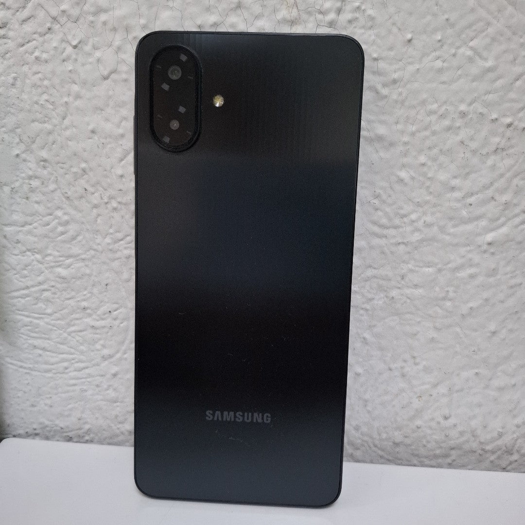 CELULAR SAMSUNG GALAXY A07 SM-A075M (2025) 64 GB 4 GB RAM (SEMINUEVO)