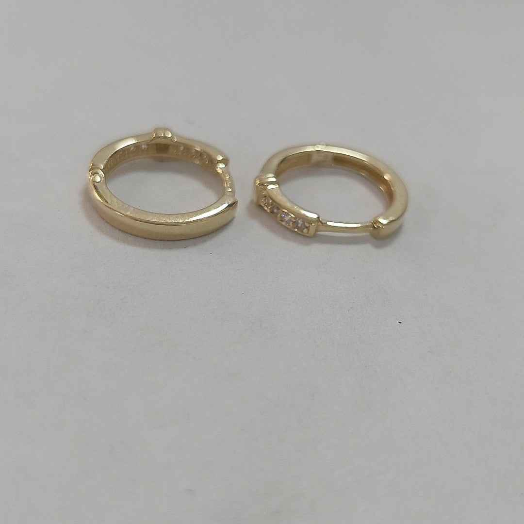 ARETES HUGGIES C CIRCONIA 14K 1.9 GR (NUEVO)