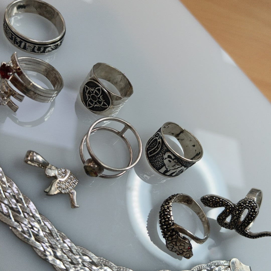 ANILLITO, CADENA, DIJE PLATA 54.3 GRMS (SEMINUEVO)