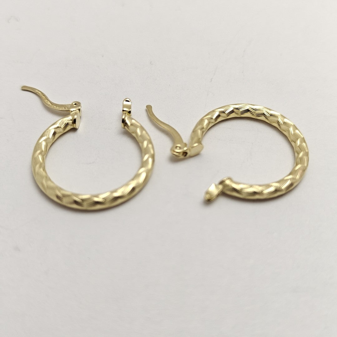 ARETES ARRACADAS LABRADAS 14K 2.1 GR (NUEVO)