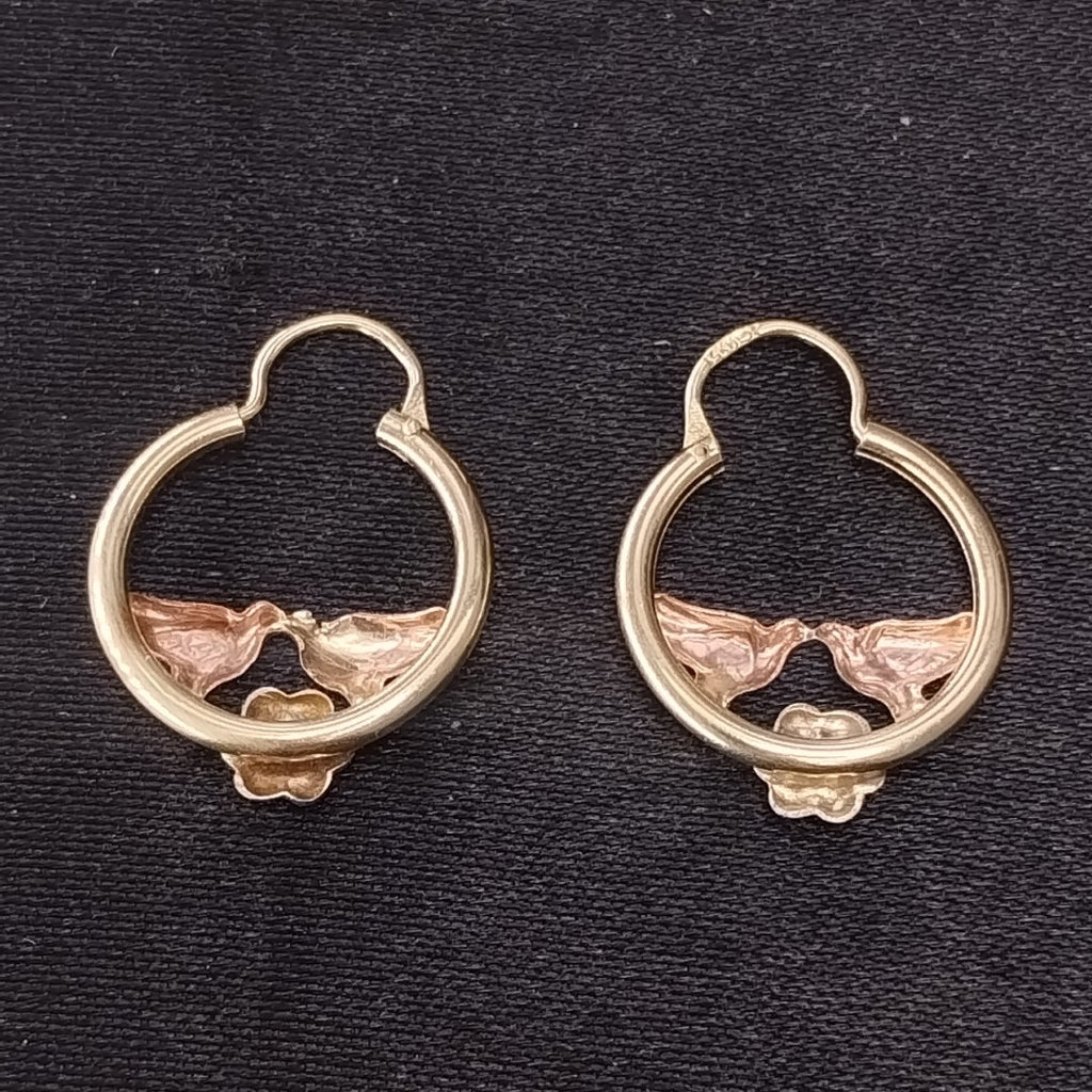 ARETES PAR ORO 14 K 1.8 GRMS (SEMINUEVO)