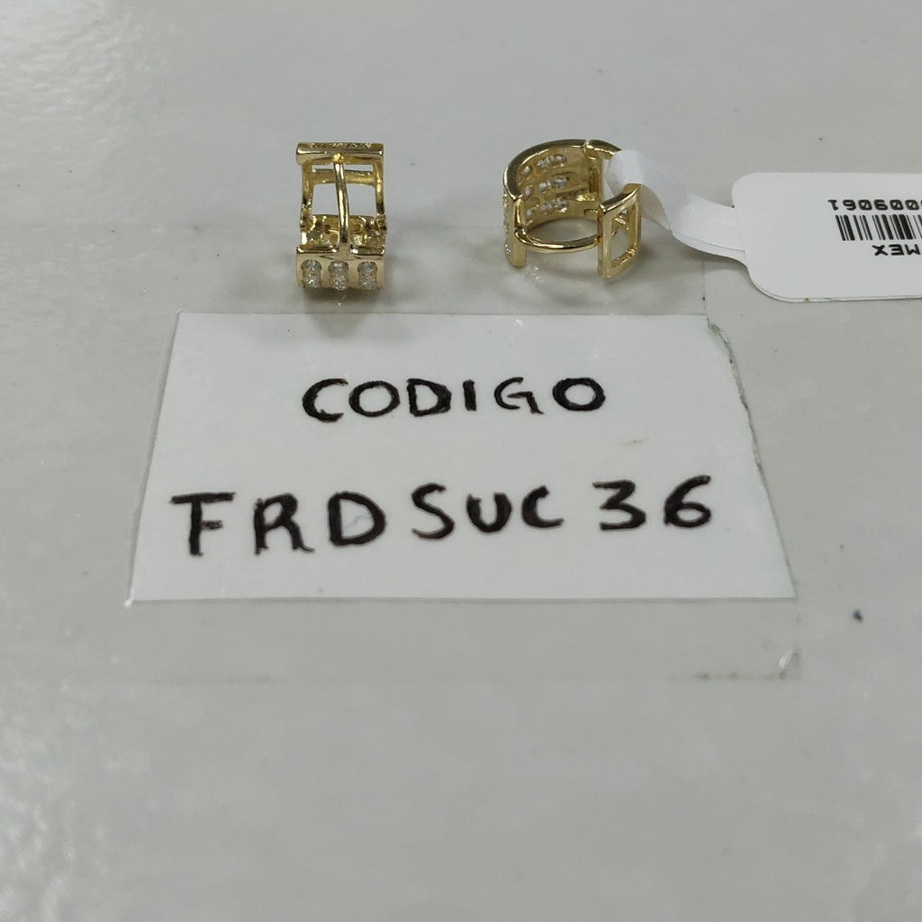 ARETES HUGGIES C CIRCONIA 14K 2.2 GR (NUEVO)