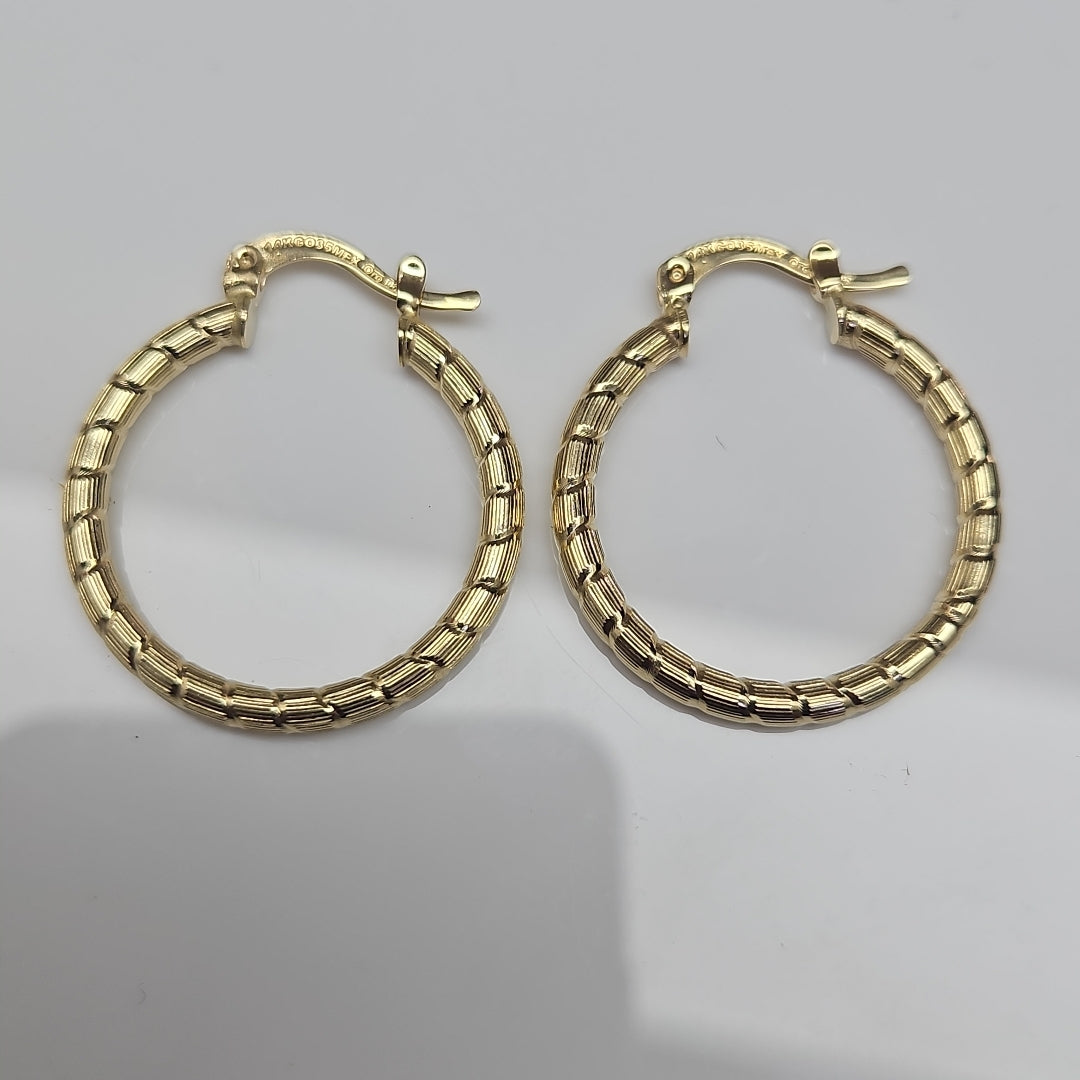 ARETES ARRACADAS LABRADAS 14K 3.2 GR (NUEVO)