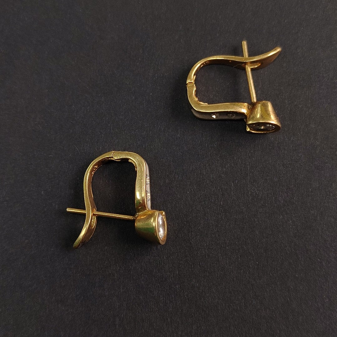ARETES PAR ORO 10 K 4.2 GRMS (SEMINUEVO)