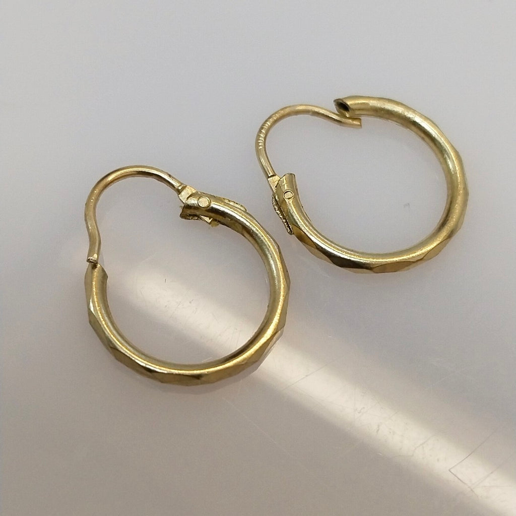 ARRACADAS PAR ORO 10 K 0.9 GRMS (SEMINUEVO)