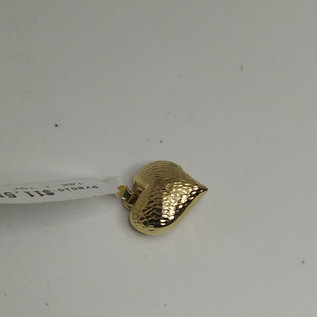 DIJE TEJIDO CORAZON LABRADO 14K 1.1 GR (NUEVO)