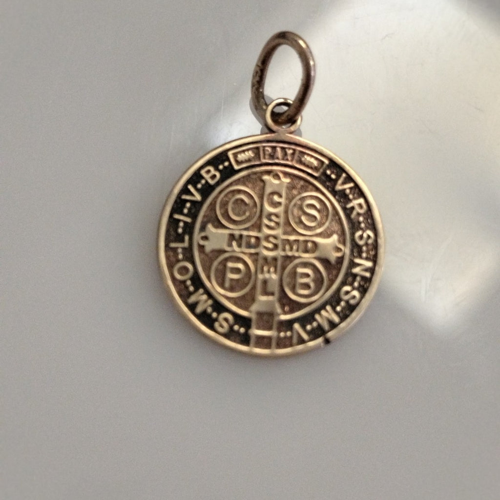 DIJE ORO 14 K 1.6 GRMS (SEMINUEVO)