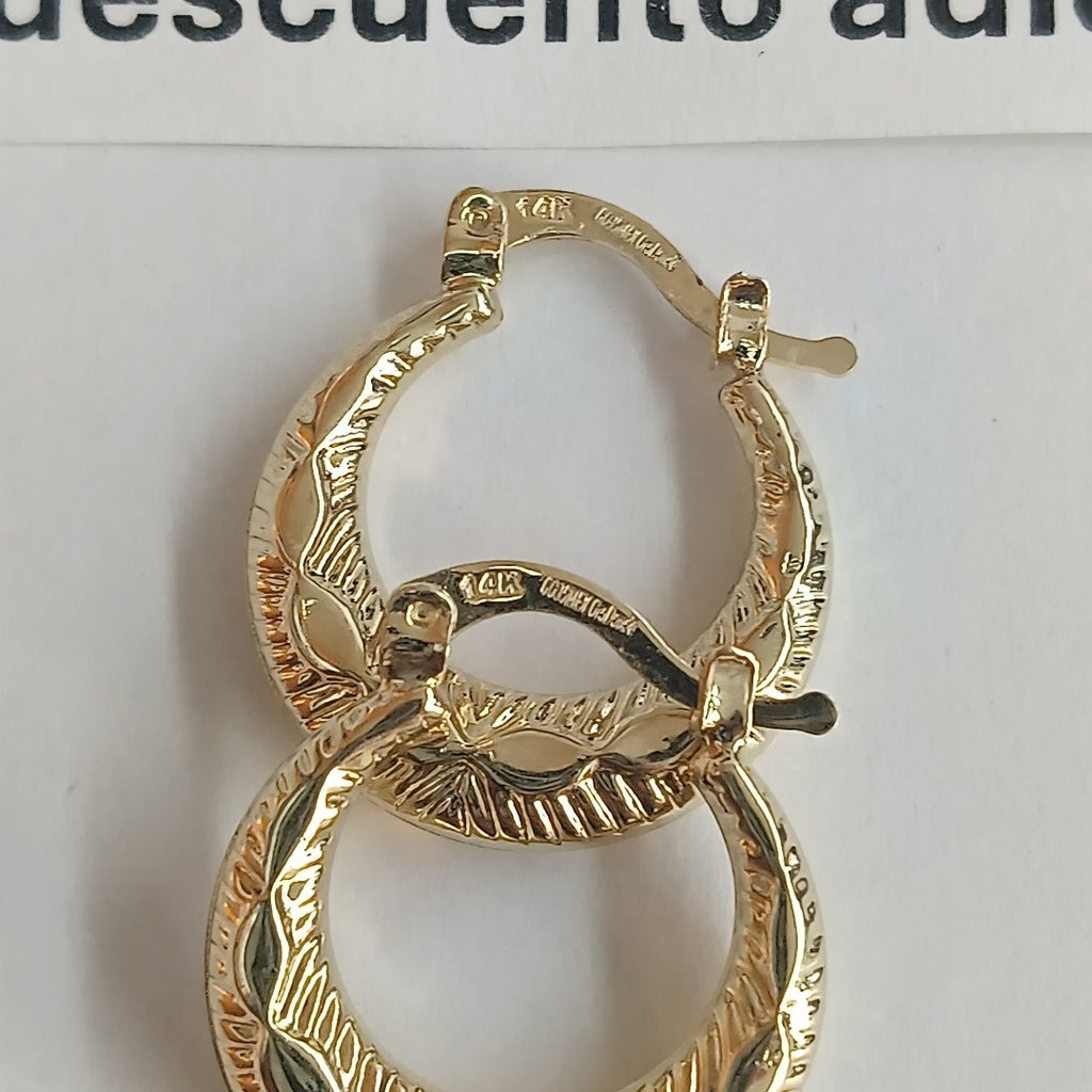 ARETES ARRACADAS HUECAS 14K 1.7 GR (NUEVO)