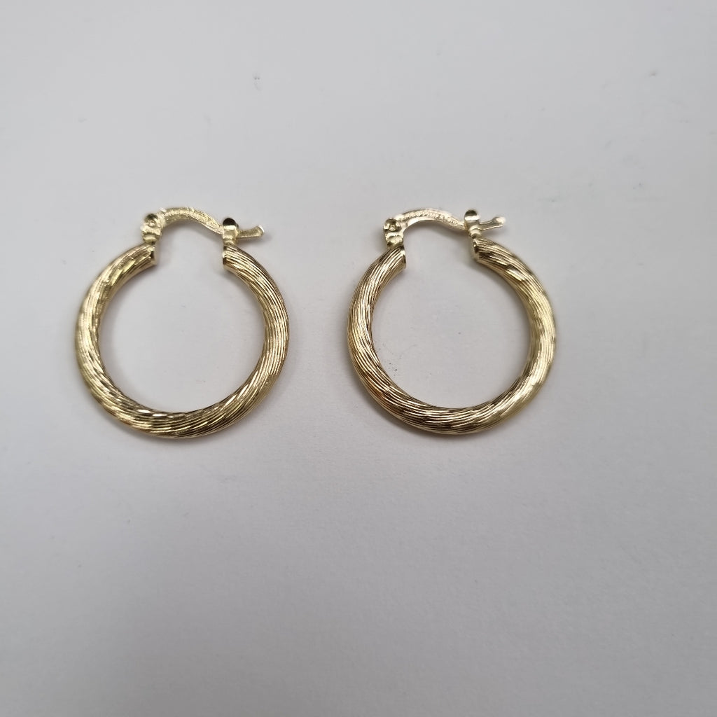 ARETES TEJIDO ARRACADAS ASTRIADAS 14K 2.7 GR (NUEVO)
