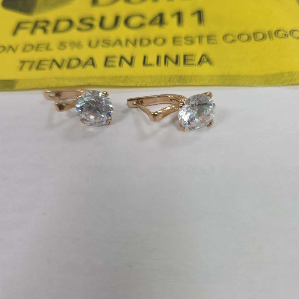 ARETES PAR ORO 14 K 4.8 GRMS (SEMINUEVO)