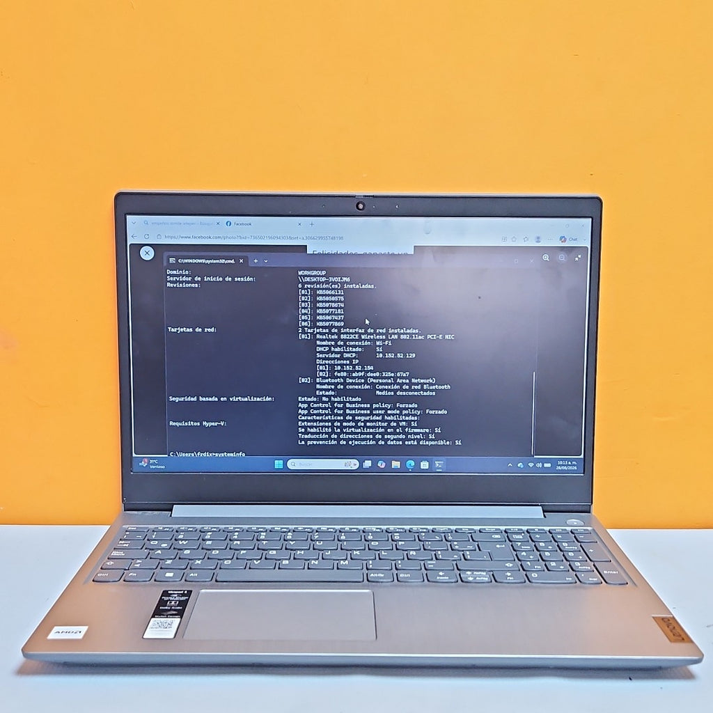 LAPTOP LENOVO IDEAPAD 3 15ADA05 (2022) 256 GB SSD 8 GB RAM (SEMINUEVO)