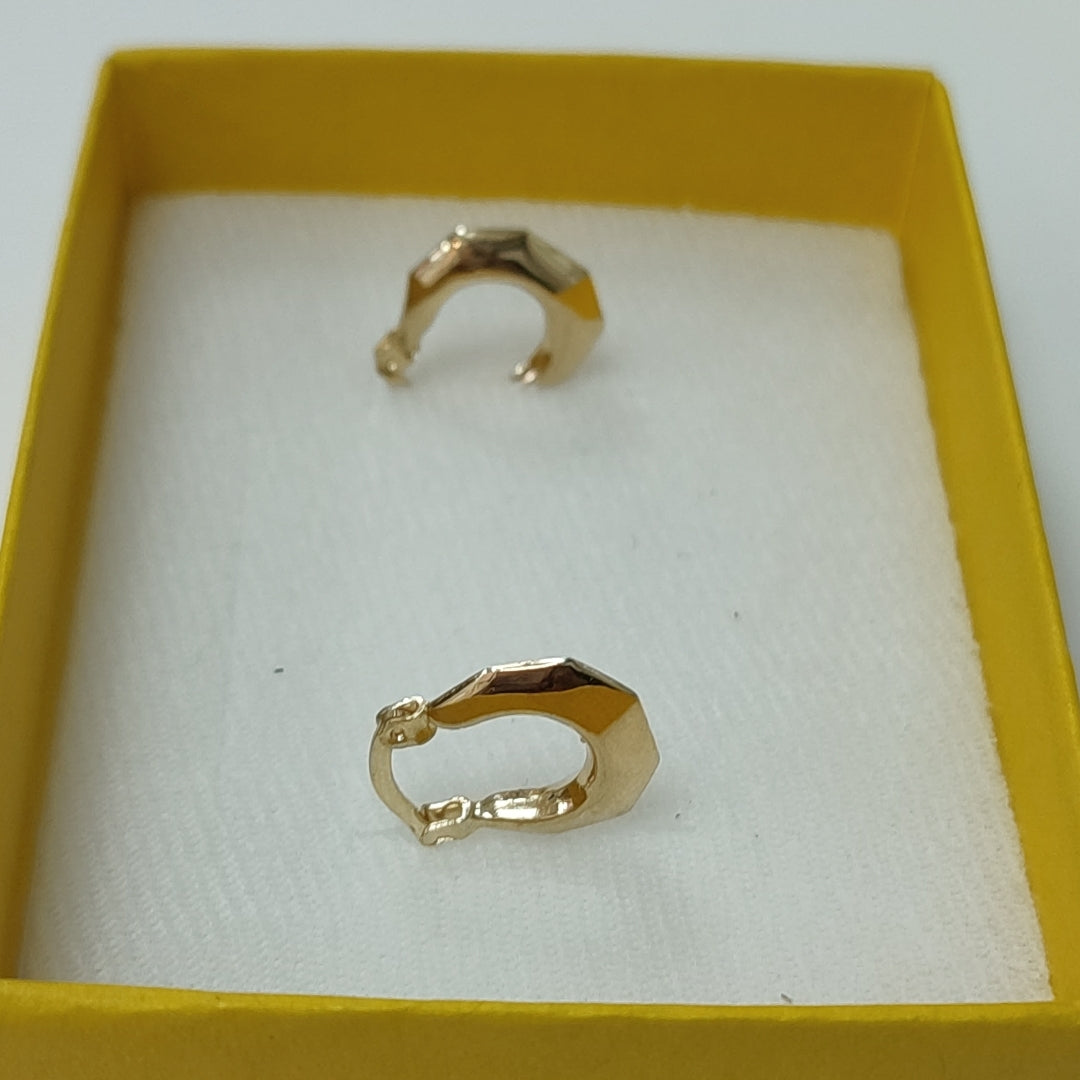 ARETES TEJIDO ARRACADA FACETADA 14K 1.2 GR (NUEVO)