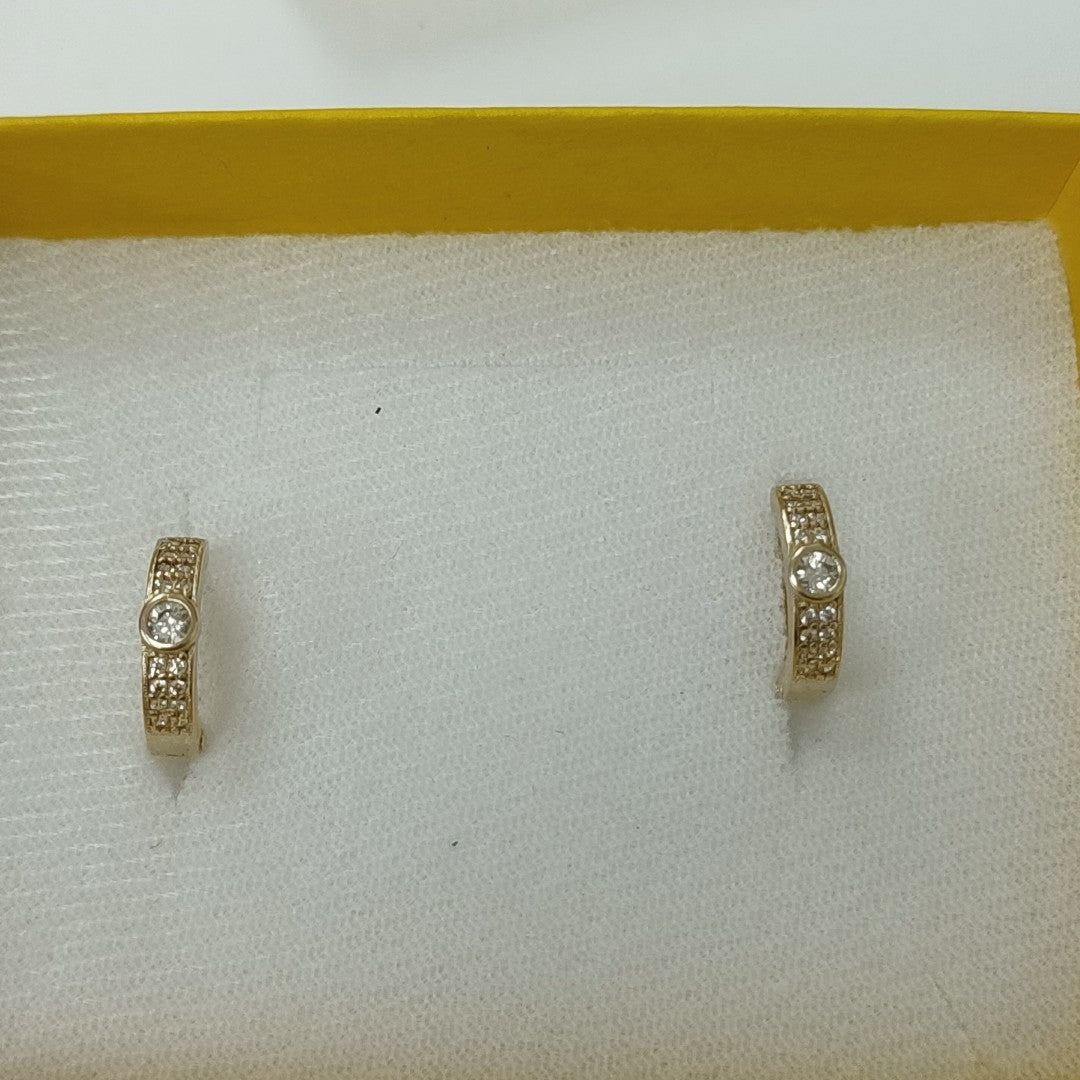ARETES ARRACADAS C CIRCONIAS 10K 2.7 GR (NUEVO)