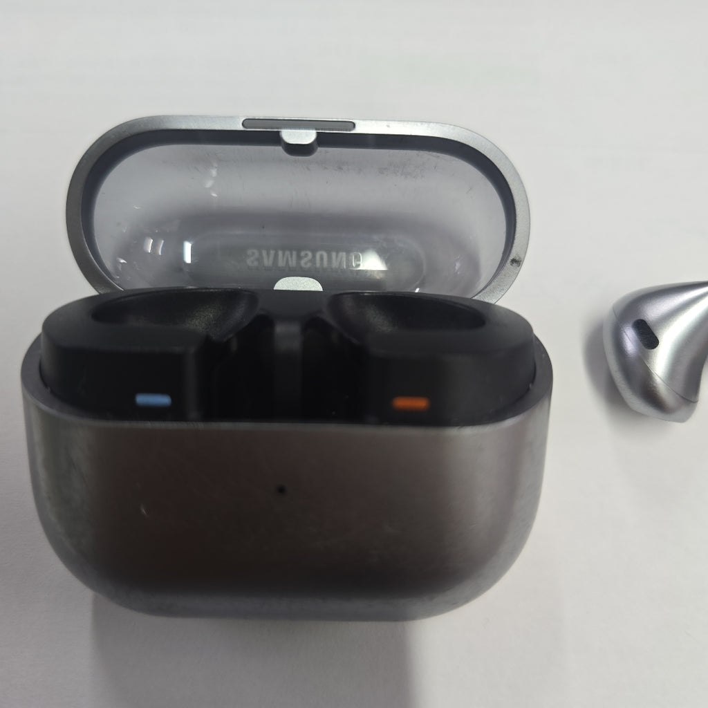 AUDIFONOS SAMSUNG GALAXY BUDS 3 SM-R530 INALAMBRICO IN EAR (SEMINUEVO)