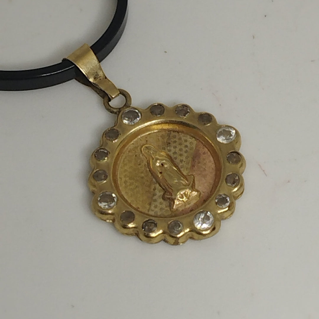 DIJE ORO 10 K 0.9 GRMS (SEMINUEVO)