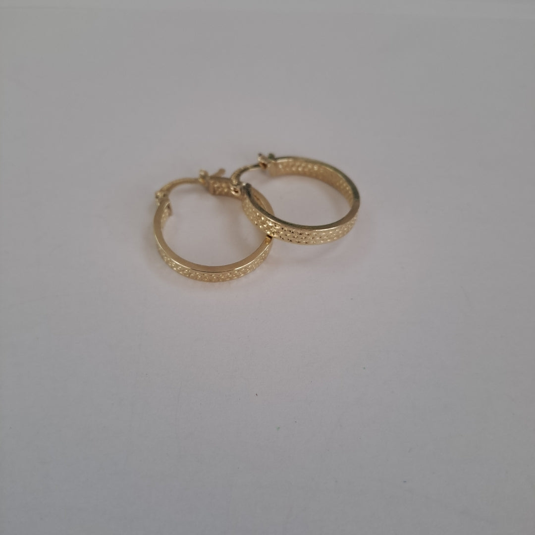 ARETES ARRACADA LABRADA 10K 1.9 GR (NUEVO)