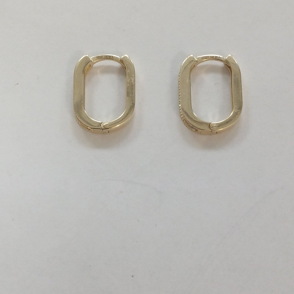 ARETES HUGGIES OVALADA C CIRCONIAS 14K 2.4 GR (NUEVO)