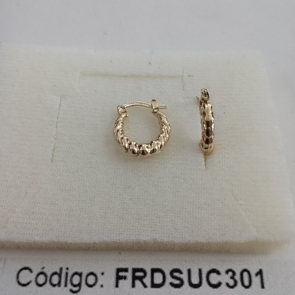 ARETES ARRACADAS TZL HUECAS 14K 1.5 GR (NUEVO)