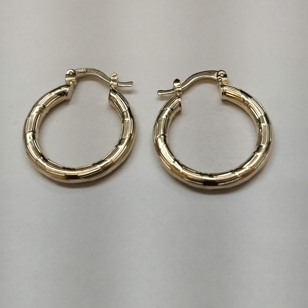 ARETES ARRACADAS 14K 2.7 GR (NUEVO)