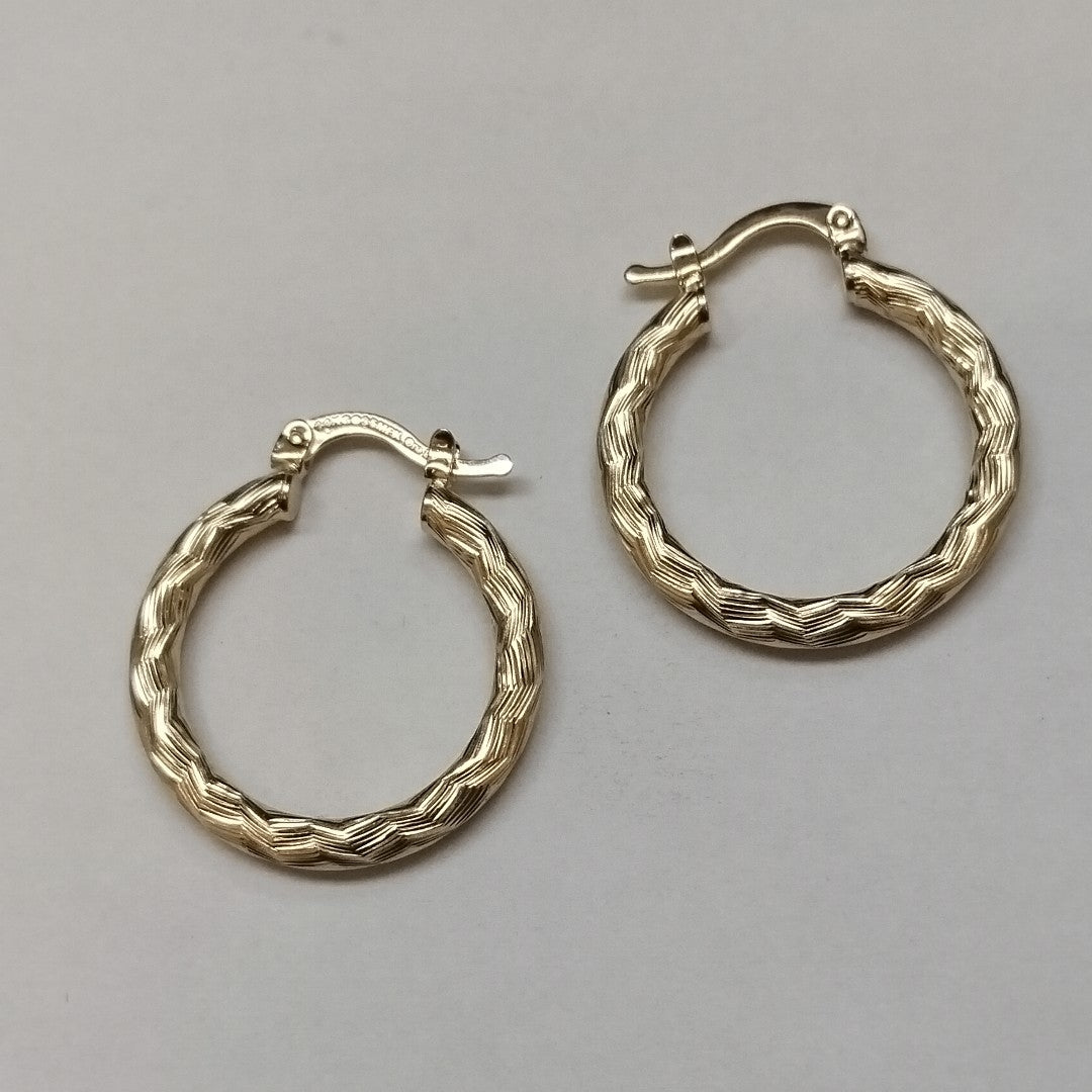ARETES TEJIDO ARRACADA LABRADA 14K 2.7 GR (NUEVO)