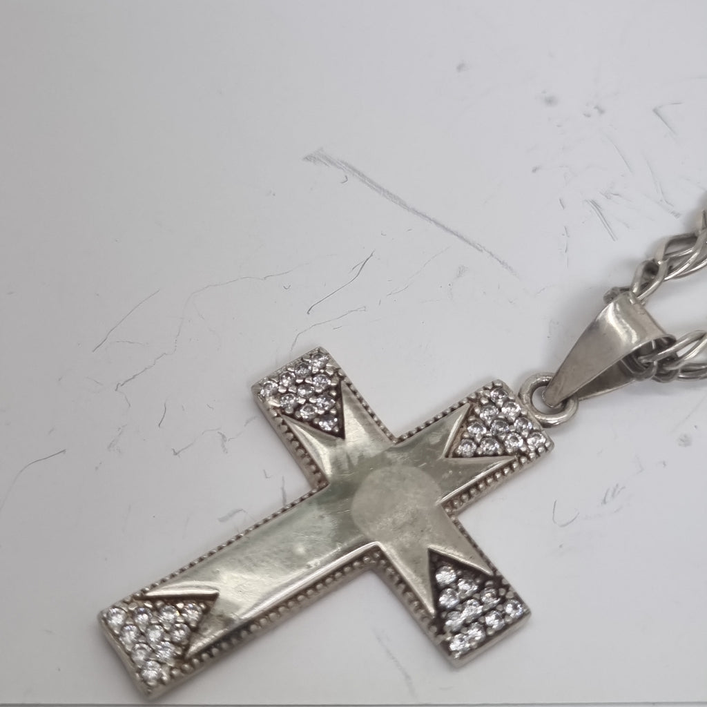 CADENA, CRUCIFIJO PLATA 20.9 GRMS (SEMINUEVO)