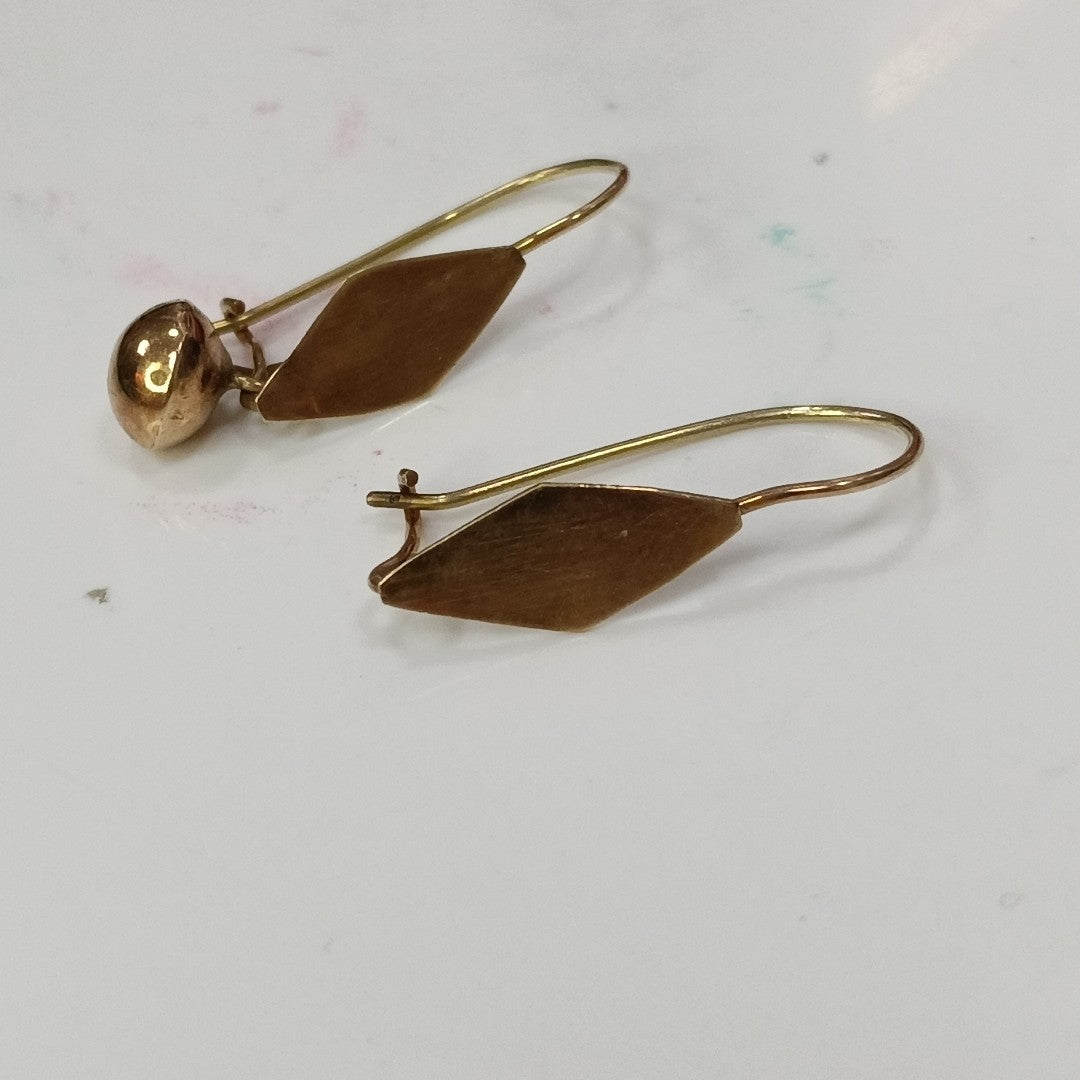 ARETES PAR ORO 8 K 1.6 GRMS (SEMINUEVO)