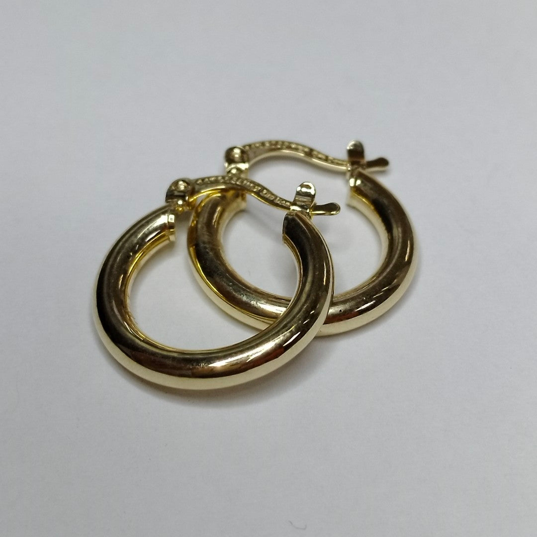 ARETES TEJIDO ARRACADAS LISAS 14K 1.7 GR (NUEVO)