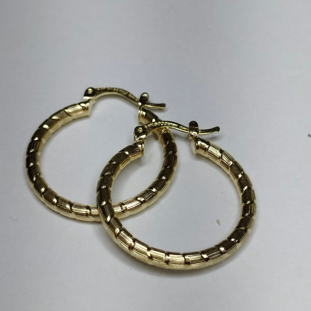 ARETES ARRACADAS LABRADAS 14K 3.3 GR (NUEVO)