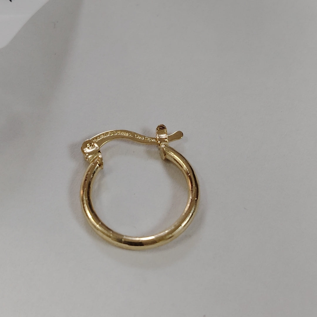 ARETES ARRACADAS ESTRIADAS 14K 1.4 GR (NUEVO)