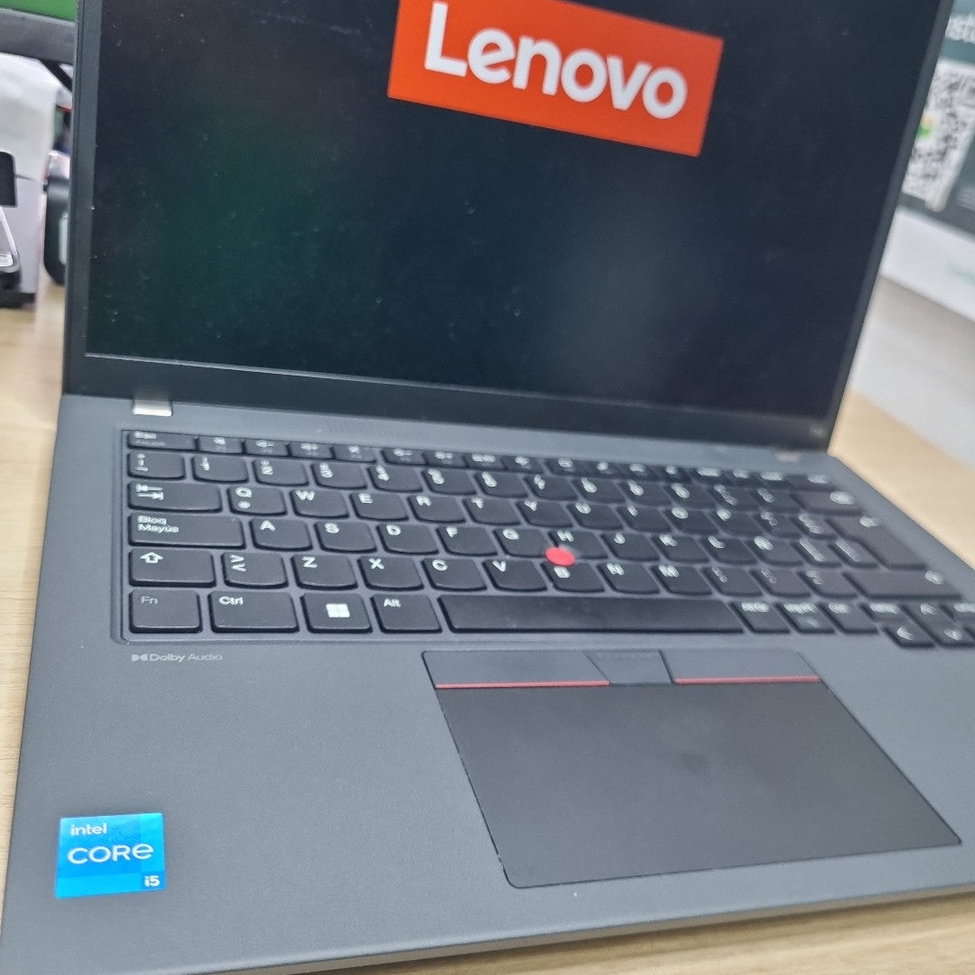 LAPTOP LENOVO THINKPAD T14 GEN 4 (2024) 512 GB SSD 16 GB RAM (SEMINUEVO)