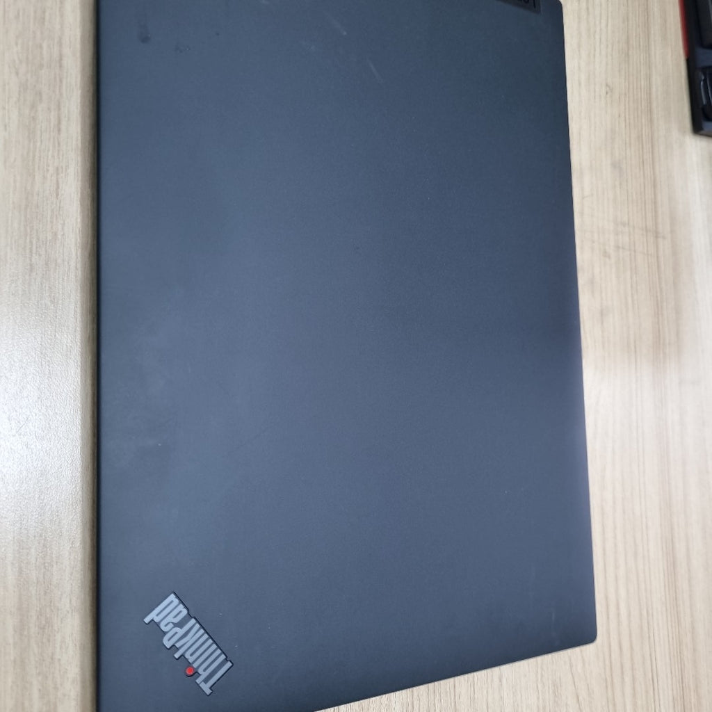 LAPTOP LENOVO THINKPAD T14 GEN 4 (2024) 512 GB SSD 16 GB RAM (SEMINUEVO)