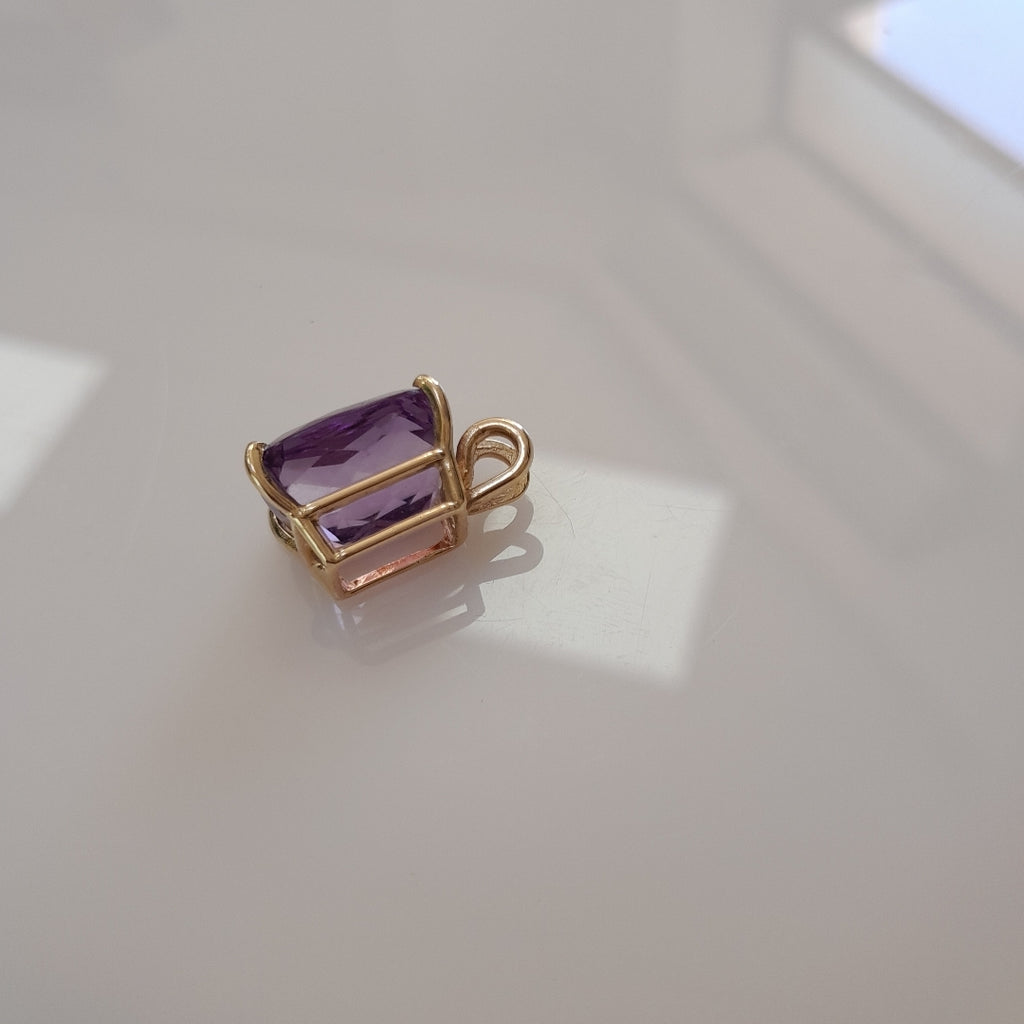 DIJE ORO 14 K 4.6 GRMS (SEMINUEVO)
