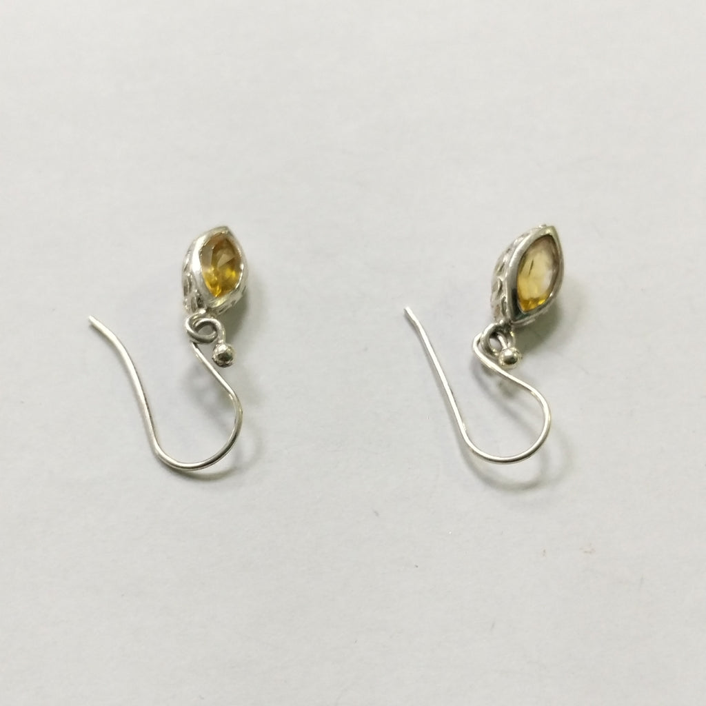 ARETES PAR PLATA 2.8 GRMS (SEMINUEVO)