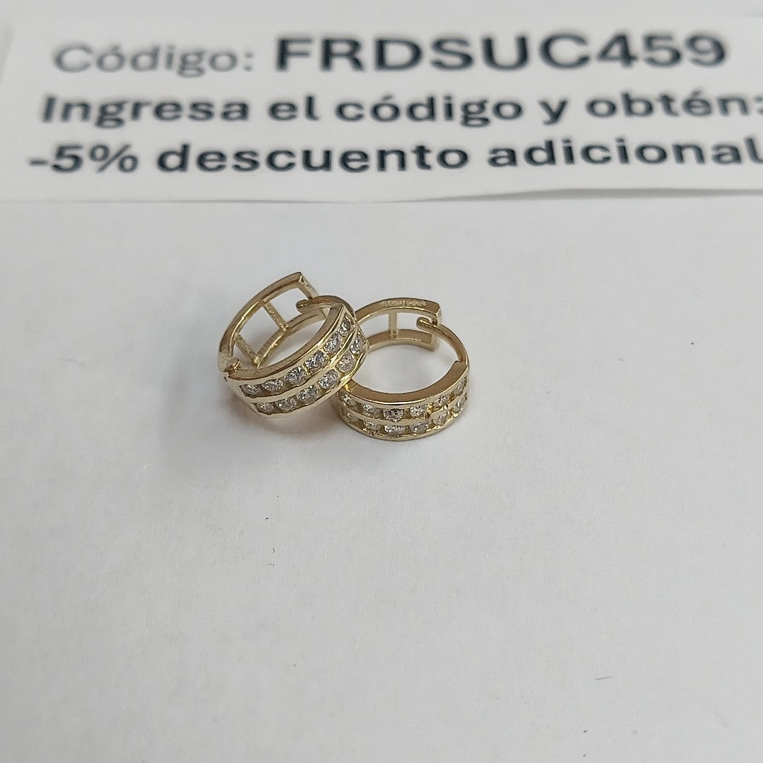 ARETES HUGGIES C CIRCONIAS 14K 1.8 GR (NUEVO)