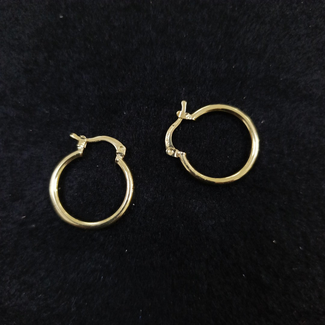 ARETES TEJIDO ARRACADAS LISAS 14K 1.2 GR (NUEVO)