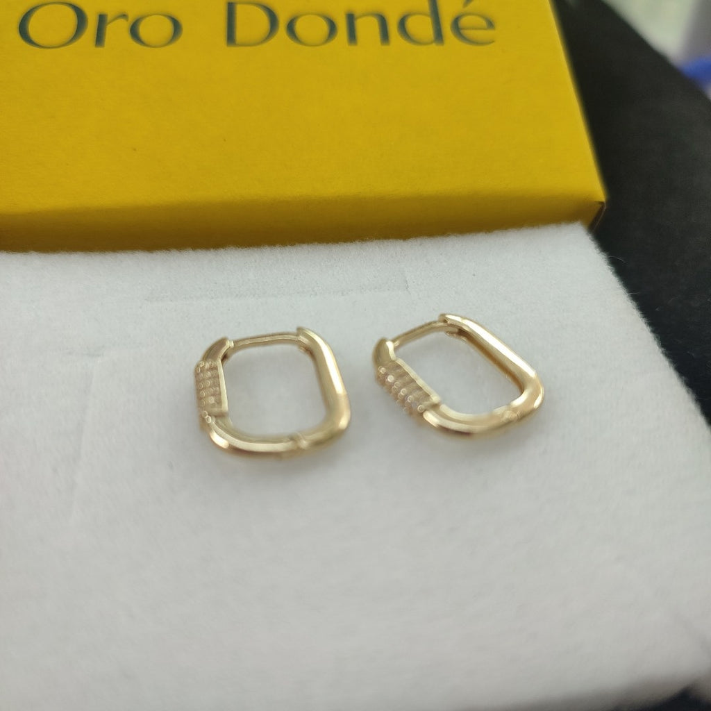 ARETES HUGGIES OVALADA C CIRCONIAS 14K 2.4 GR (NUEVO)