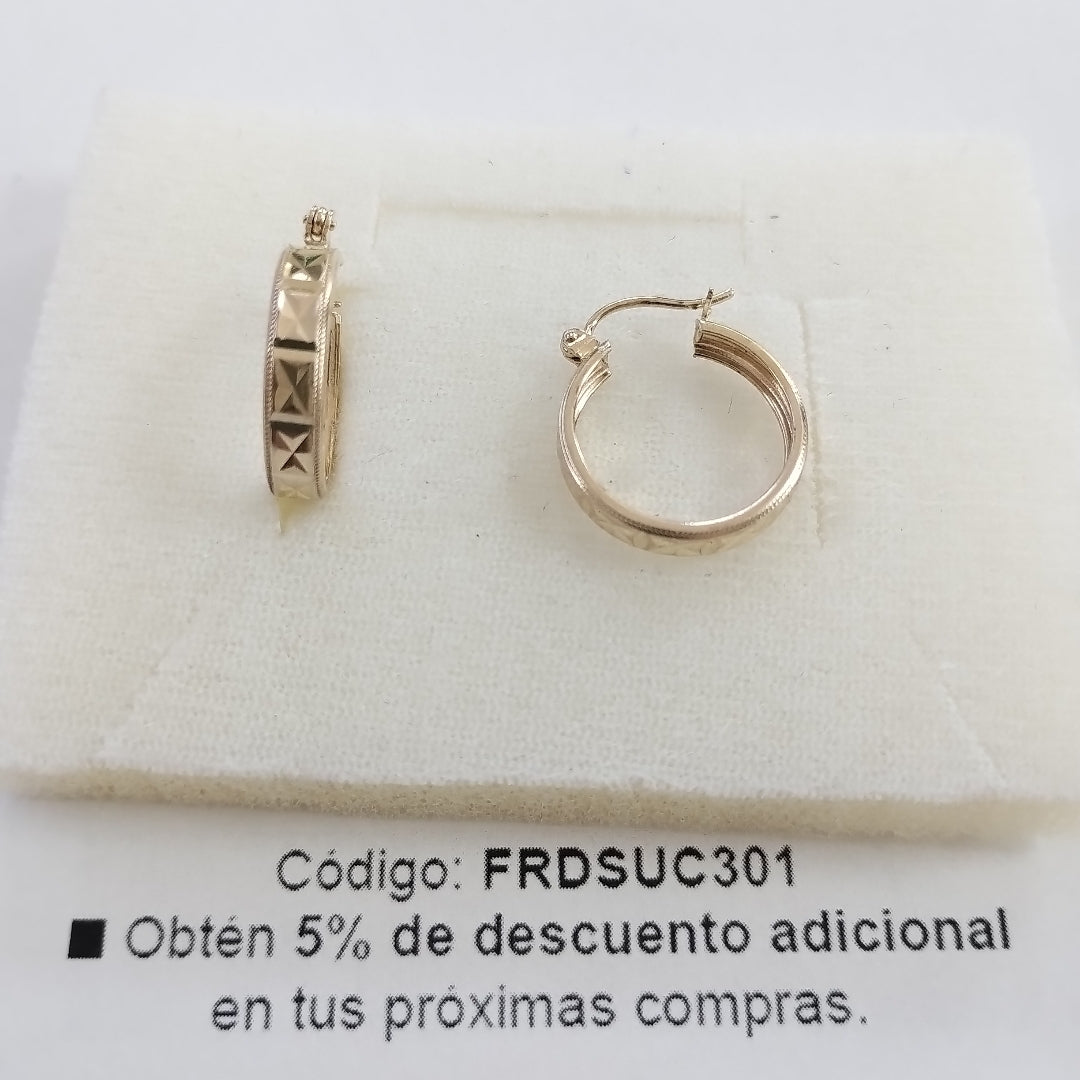 ARETES ARRACADAS LABRADAS 10K 2.1 GR (NUEVO)