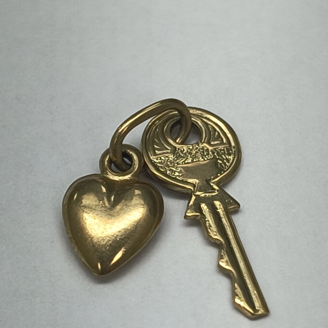 DIJE ORO 14 K 1,10 GRMS (SEMINUEVO)