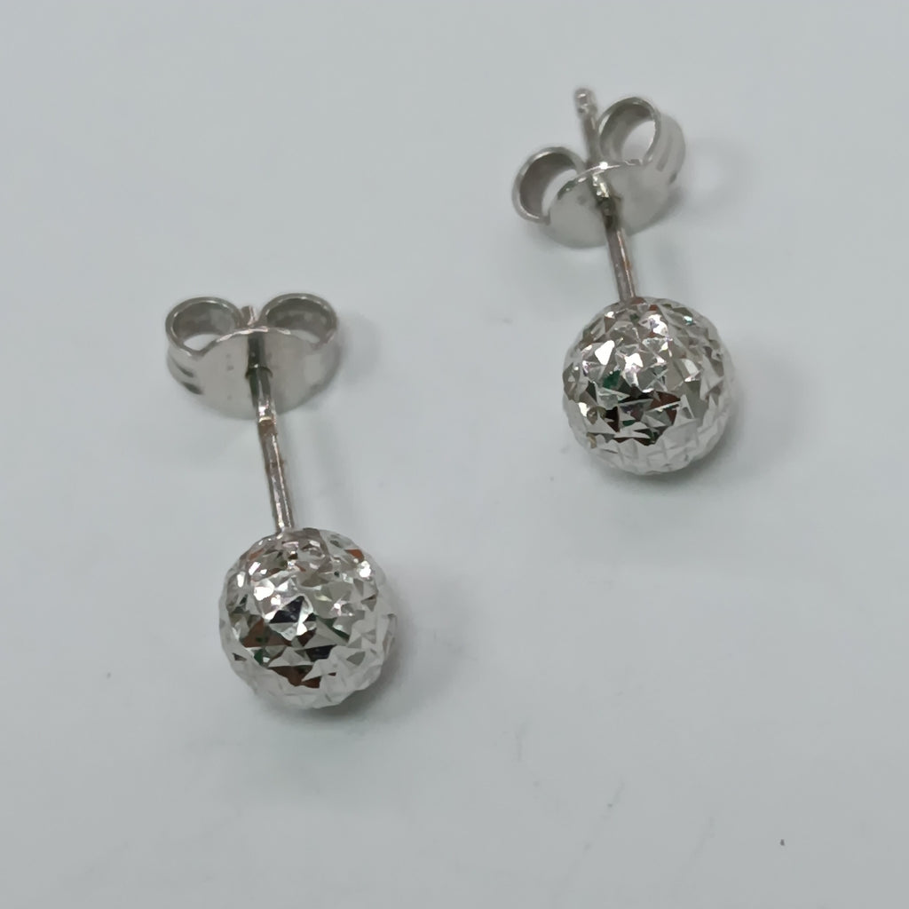 ARETES PAR ORO BLANCO 14 K 0,90 GRMS (SEMINUEVO)