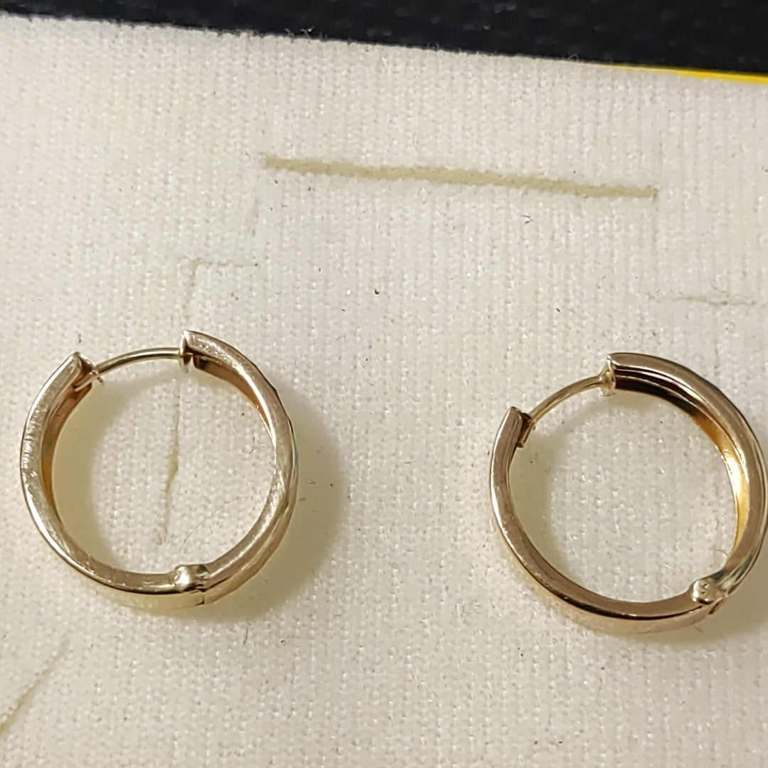 ARRACADAS PAR ORO 8 K 1.8 GRMS (SEMINUEVO)