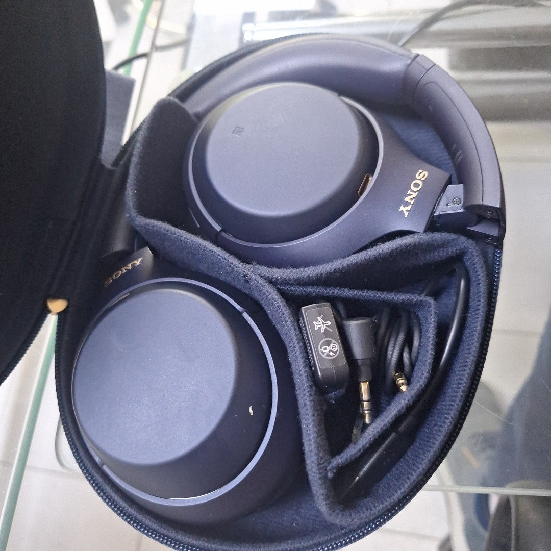 AUDIFONOS SONY WH-1000XM4 INALAMBRICO OVER EAR (SEMINUEVO)