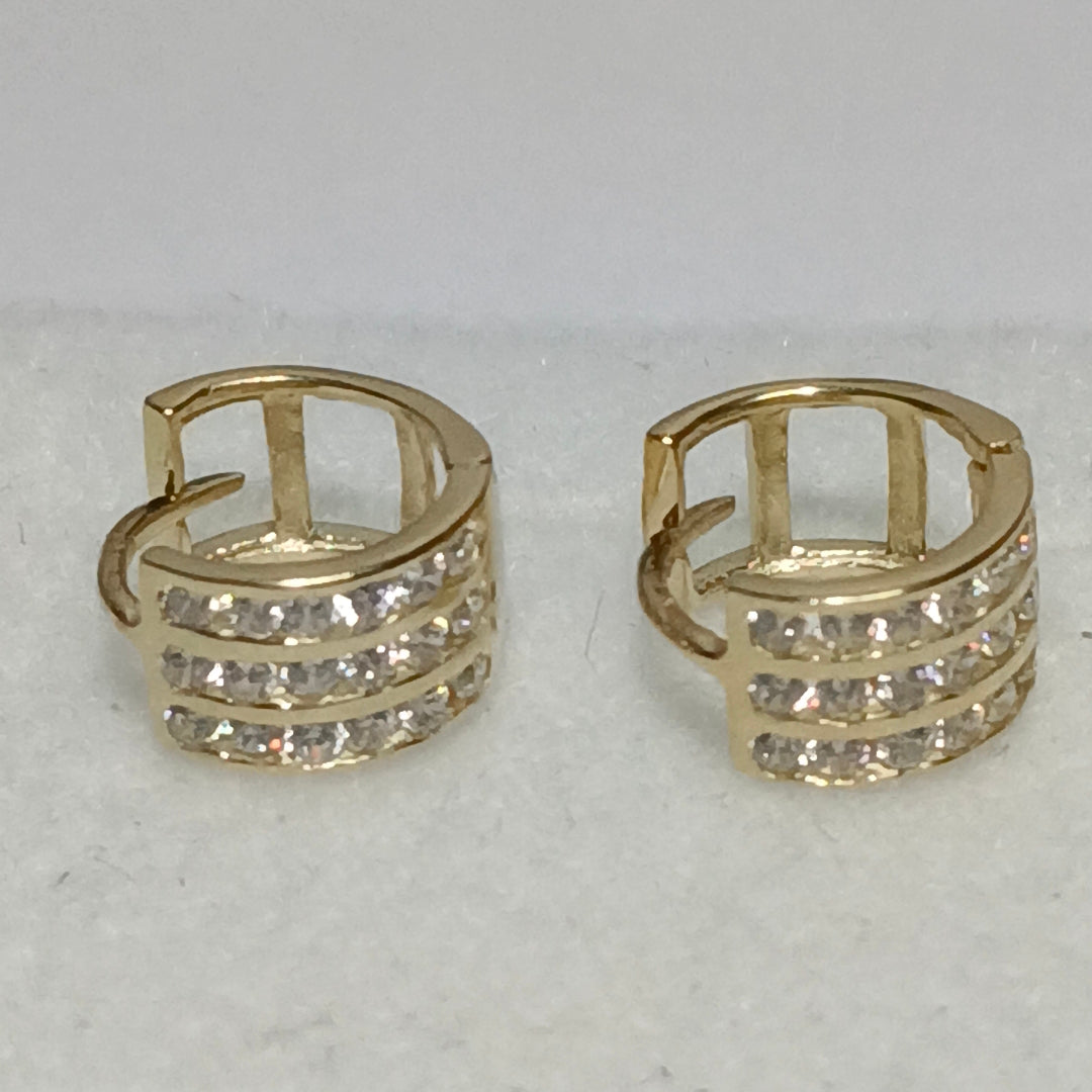 ARETES HUGGIES C CIRCONIA 14K 2.1 GR (NUEVO)