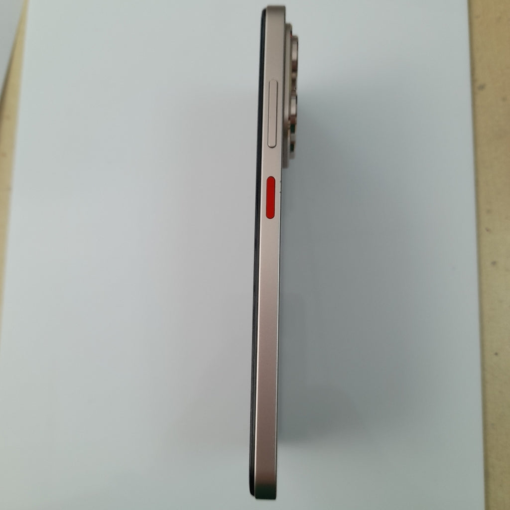CELULAR ZTE AXON 70 Z2459 256 GB 6 GB RAM (SEMINUEVO)