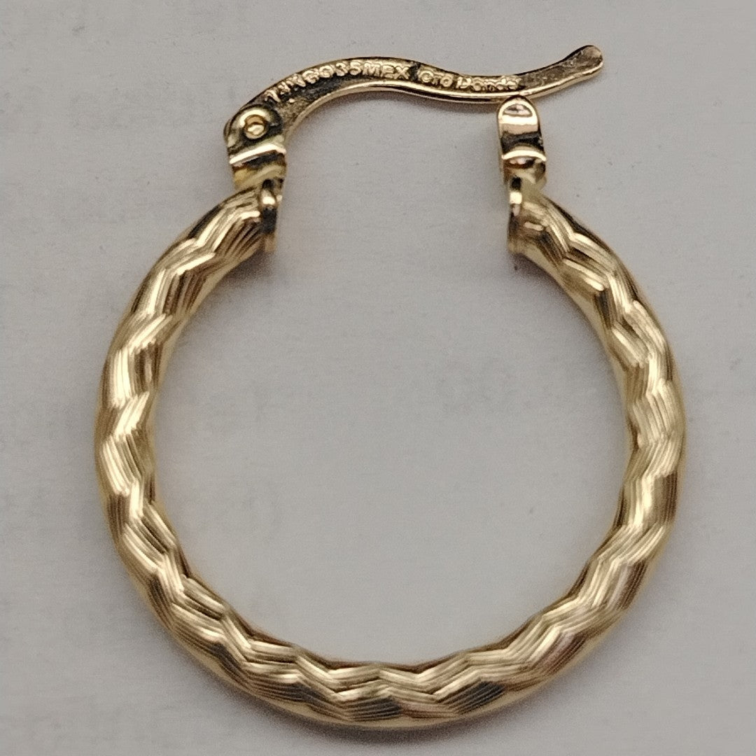 ARETES ARRACADAS LABRADAS 14K 2.1 GR (NUEVO)