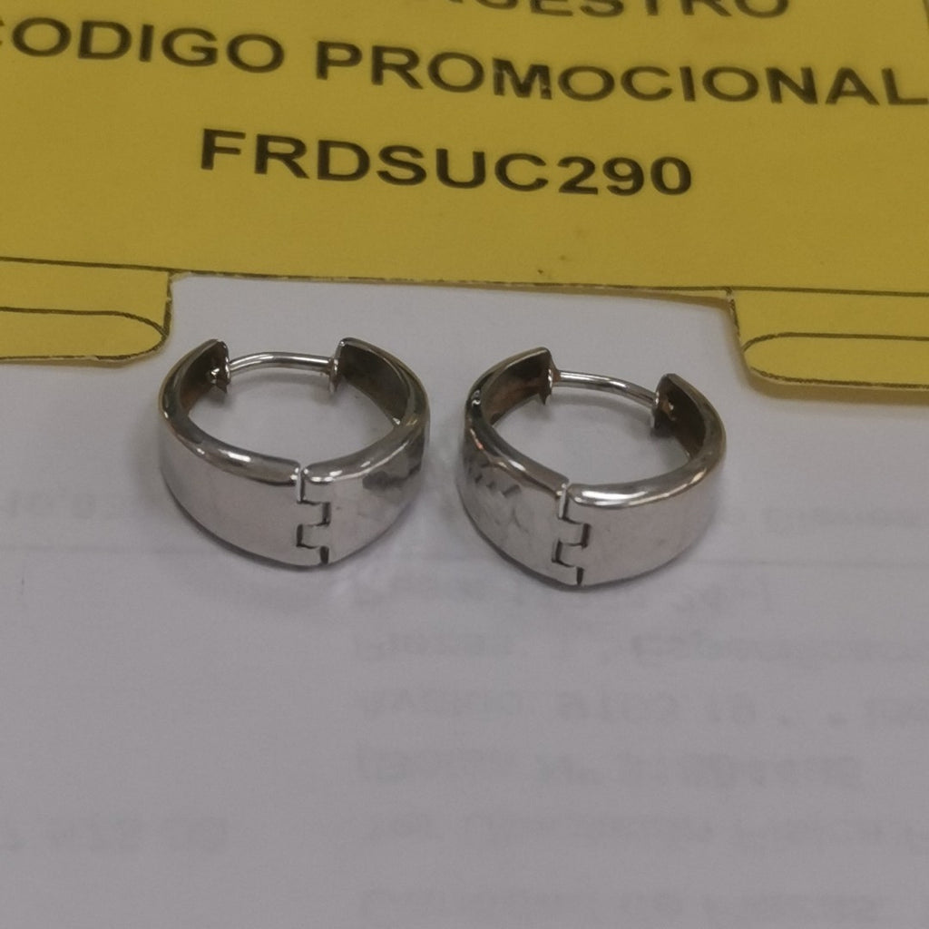 ARETES PAR ORO BLANCO 14 K 1.4 GRMS (SEMINUEVO)