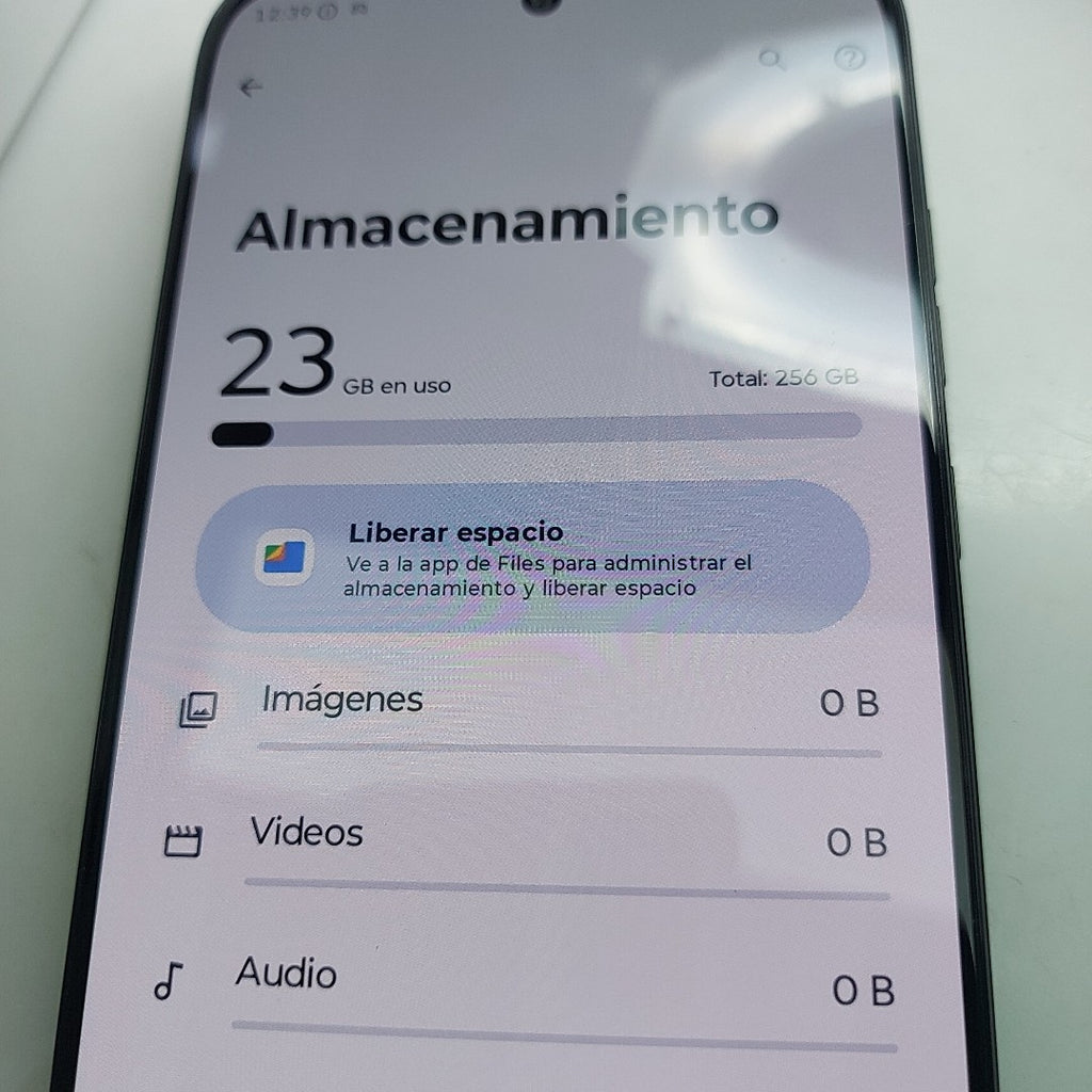 CELULAR MOTOROLA MOTO G77 XT2621-3 (2026) 256 GB 8 GB RAM (SEMINUEVO)