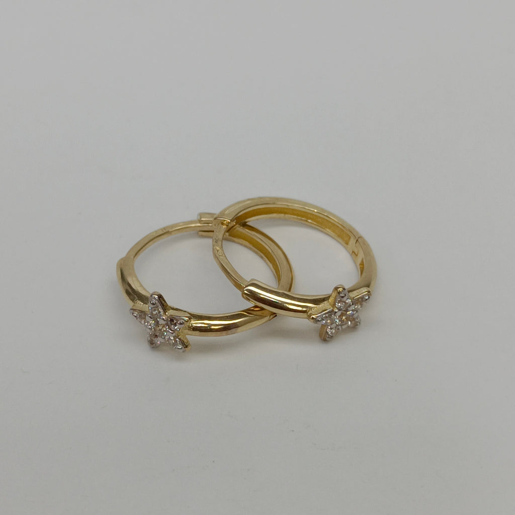 ARETES ARRACADAS FIG ESTRELLA CIRCONIAS 10K 1.6 GR (NUEVO)