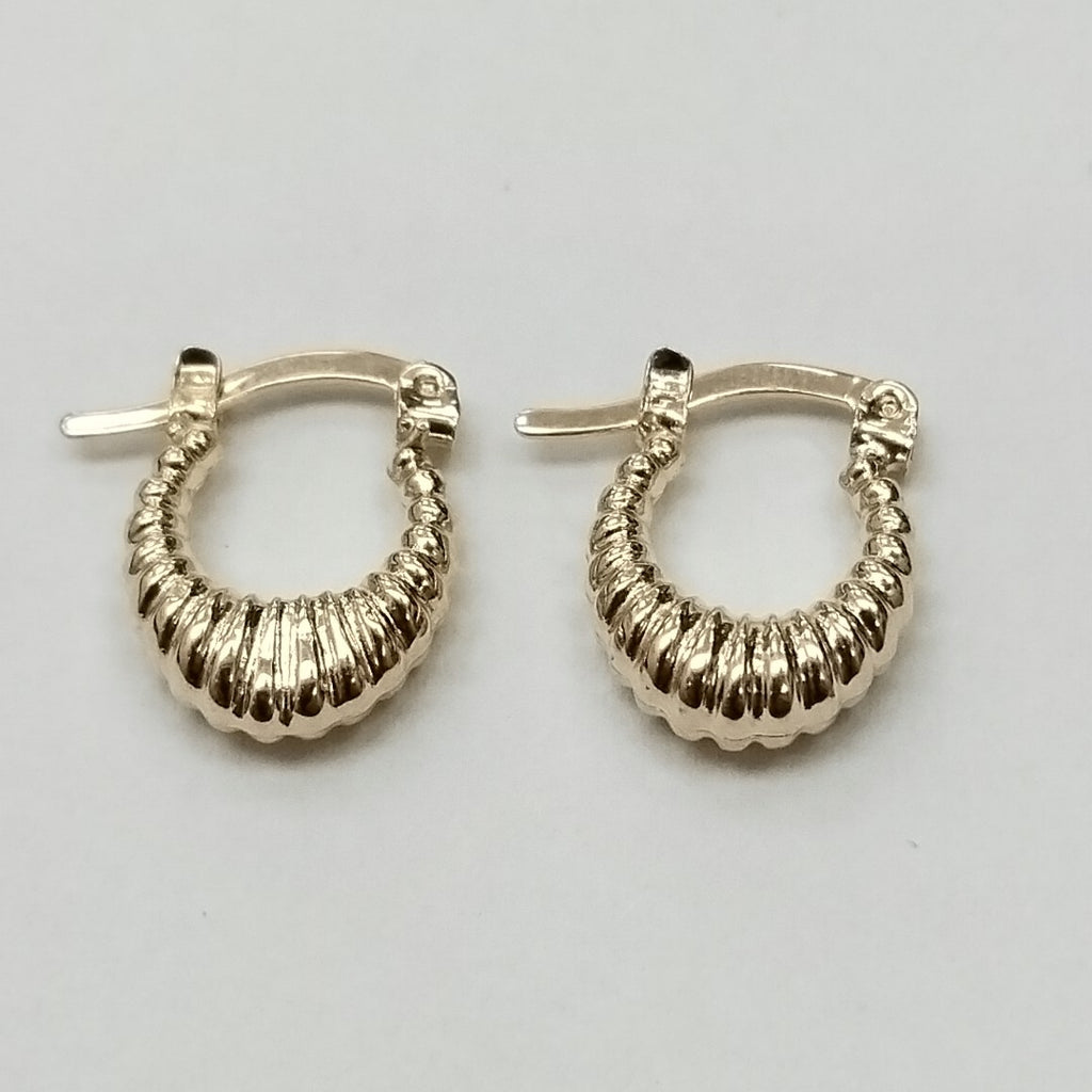 ARETES ARRACADA ESTRIADAS 14K 1.1 GR (NUEVO)