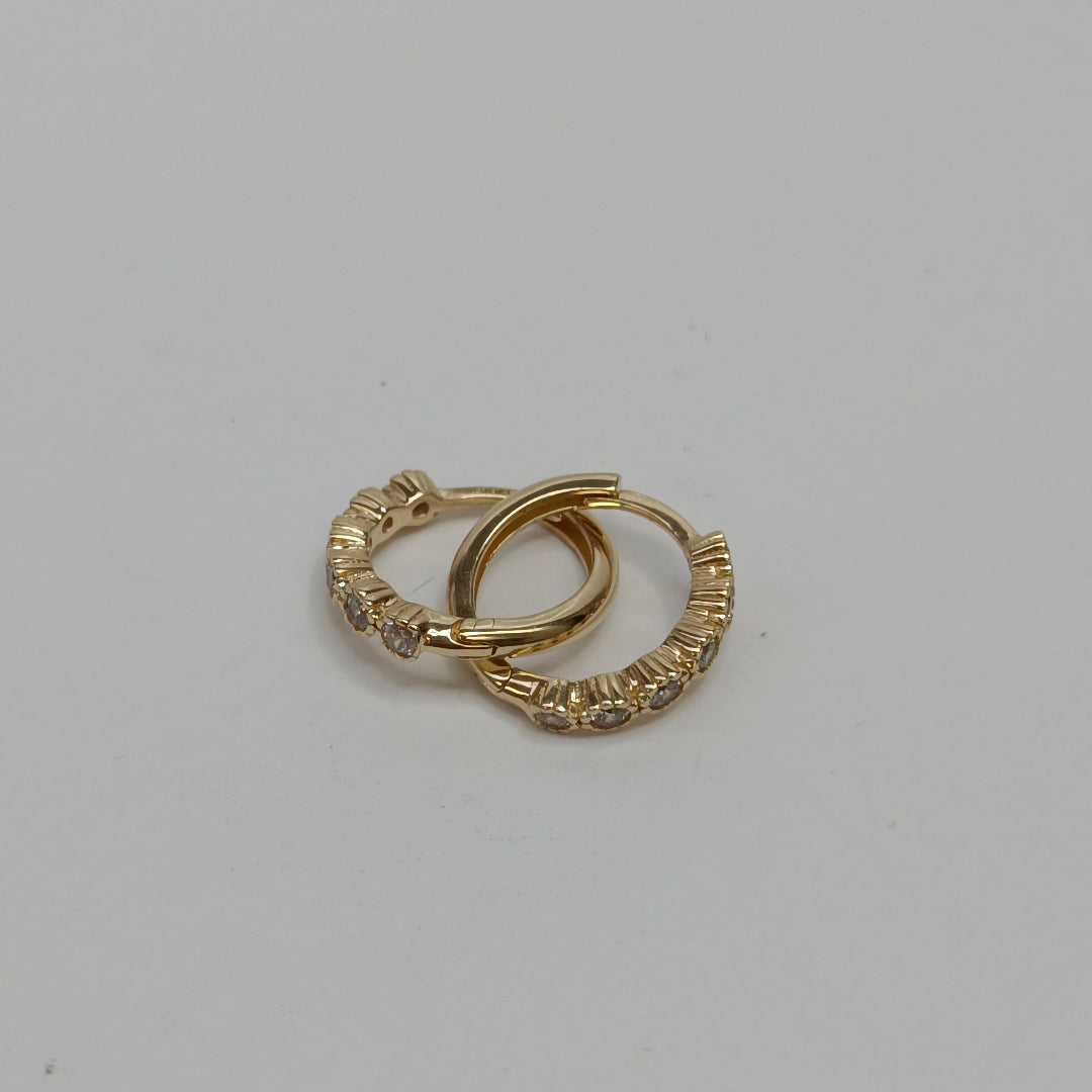 ARETES HUGGIES C CIRCONIAS 14K 2 GR (NUEVO)